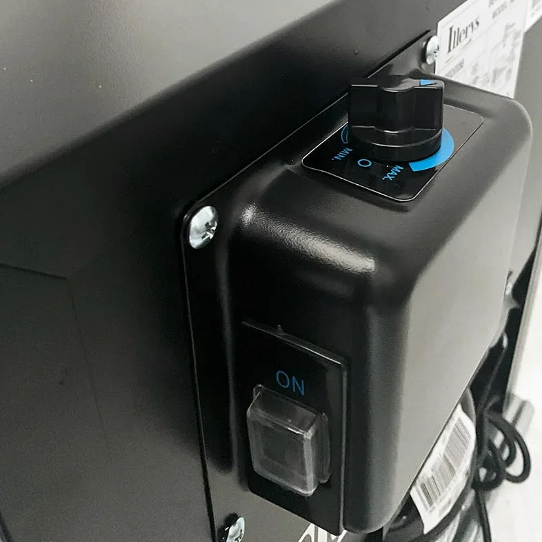 Mini armario para bebidas 52L - Refrigerador compacto positivo ventilado - Temperatura 0/+10°C - Puerta abatible con cerradura - Estante + rejilla - Iluminación LED - Gas R600a - Pies ajustables