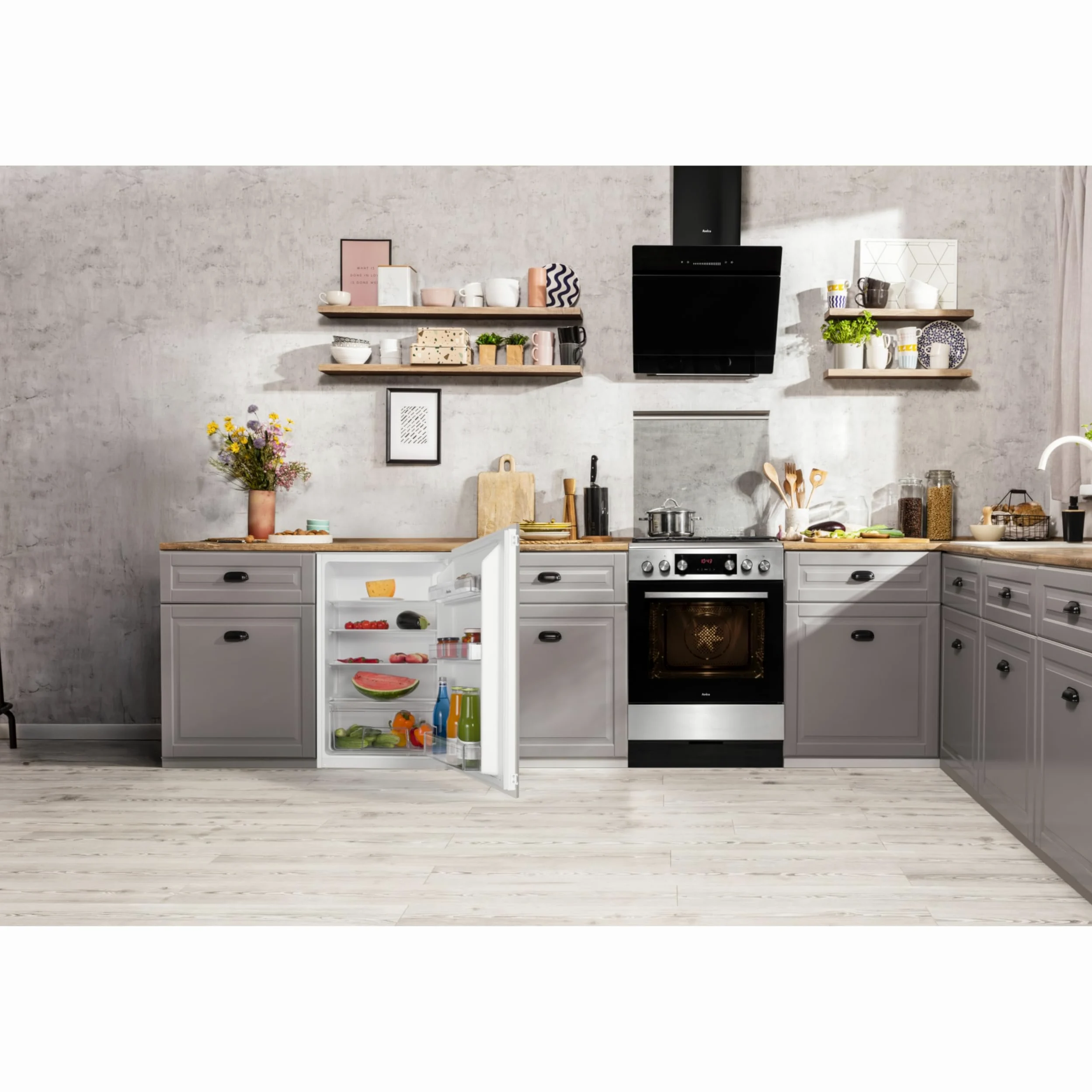 Amica EVKSS 353 900 / Frigorífico de espacio completo / 880 mm nicho/técnica de puerta de remolque/control electrónico/motor inversor