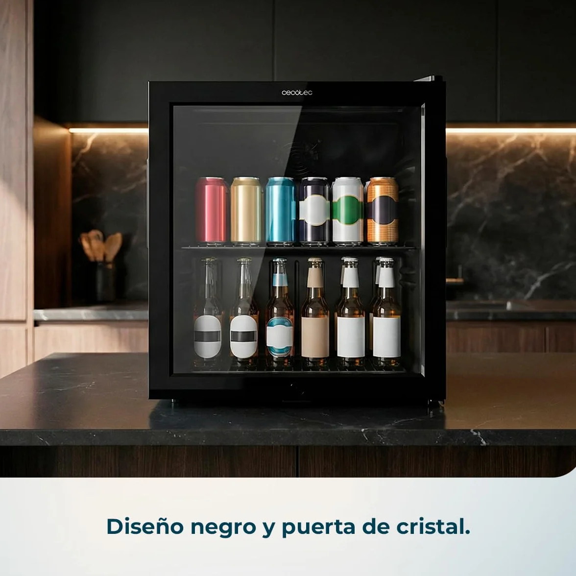 Cecotec Mini Frigorífico con Puerta de Cristal Bolero CoolMarket BC 72 Black, 72 Litros de Capacidad, 44,5 cm de Ancho, 67,8 de Alto, Iluminación LED interior, Temperatura 0ºC a 10ºC