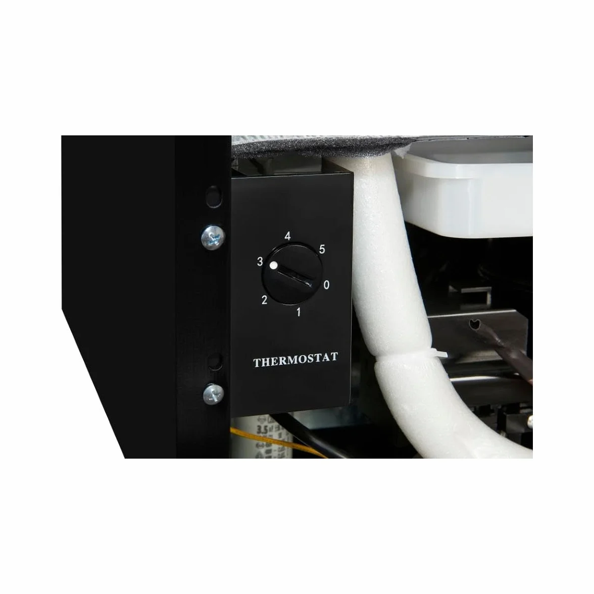 Exquisit® Frigorífico Mini 40L, Color Negro, Clase E, Puerta Reversible, Estante de Rejilla Ajustable, 2 Balcones en Puerta, Control de Temperatura, Muy Silencioso, Medidas (51,0 x 44,0 x 47,0 cm)