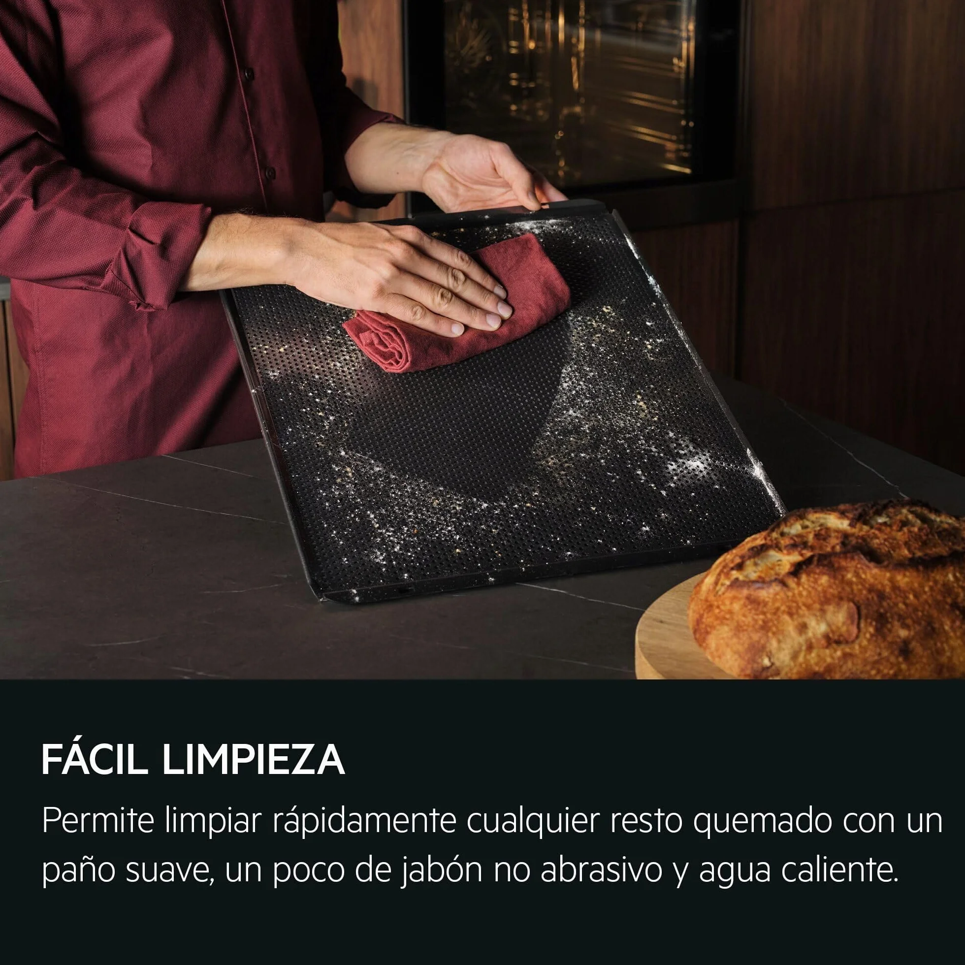 AEG Horno Multifunción TP9SB831AB 70L Limpieza a Vapor 25 Funciones Sonda Térmica Cocción a Vapor Pantalla Táctil WiFi Negro