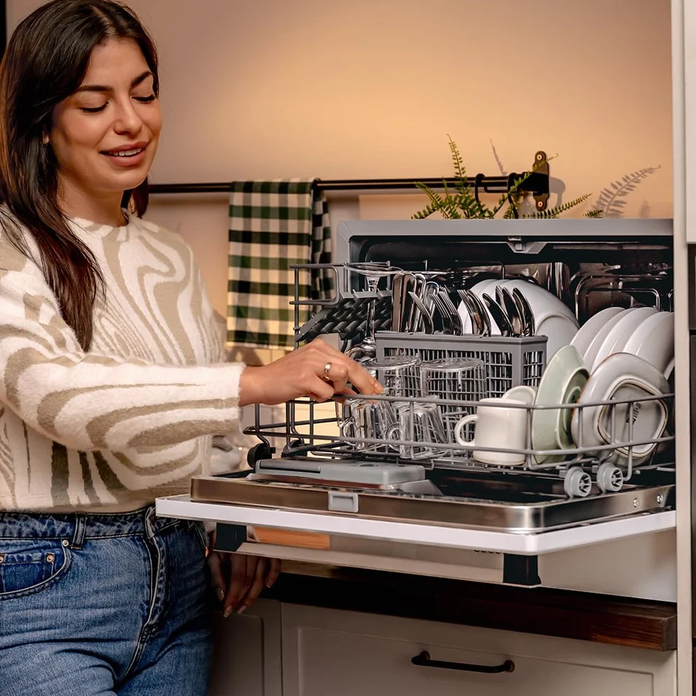 Cecotec Lavavajillas Compacto 6 Cubiertos Bolero Aguazero 2400 White Glass. 1380W, Acabado Cristal Blanco, 5 Programas, Control Panel Táctil, Programable hasta 24h, Child Lock y Cesta para Cubiertos