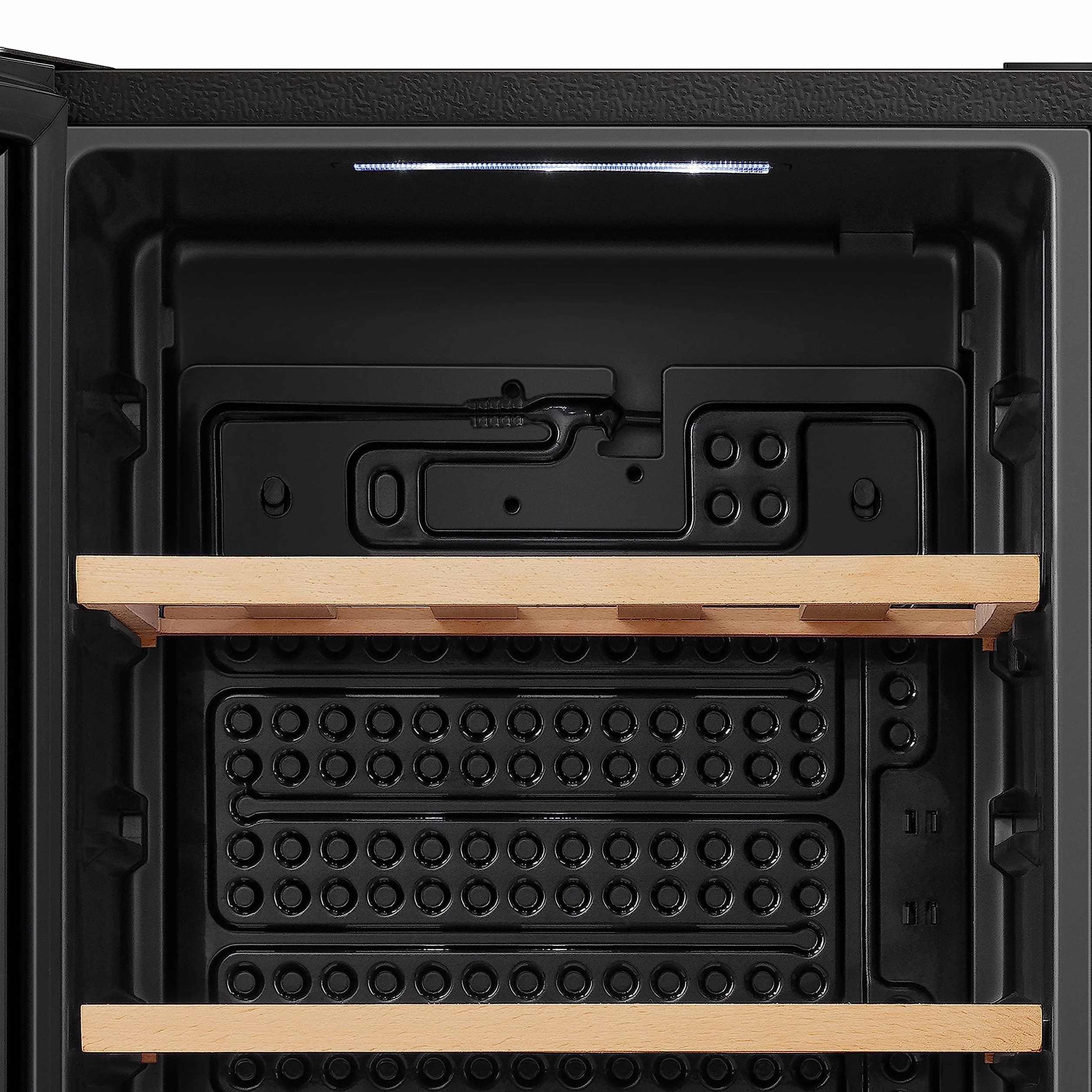Hisense RW12D4NWG0 - Vinoteca 93 Litros G-Class 30 botellas, Puerta Reversible,Total No Frost [Clase de eficiencia energética G]