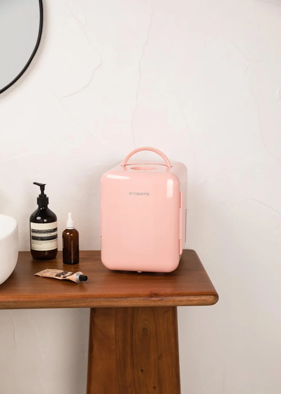 CREATE / FRIDGE MINI BOX/Mini frigorífico para cosméticos rosa pastel/Diseño retro, función frío y calor, capacidad de 4L, fácil de transportar, 48W