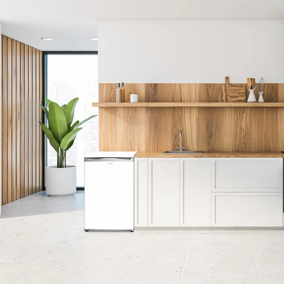 Cecotec Congelador Vertical Mini Bolero CoolMarket TF 90 White. 90 Litros, Altura 84,5 cm, Ahorro Energético, Puerta Reversible, 2 Cajones y 1 Bandeja, Blanco