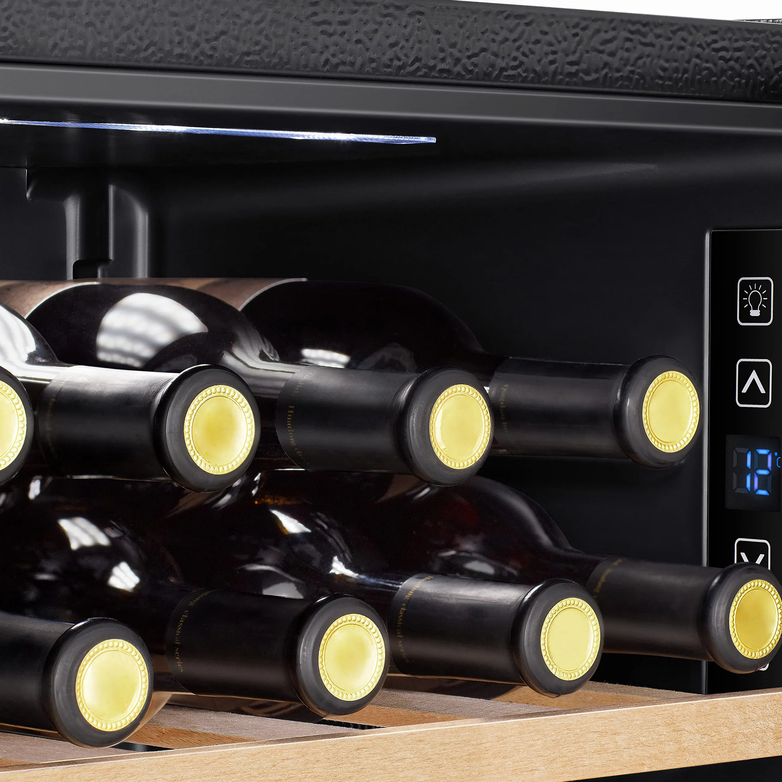 Hisense RW12D4NWG0 - Vinoteca 93 Litros G-Class 30 botellas, Puerta Reversible,Total No Frost [Clase de eficiencia energética G]