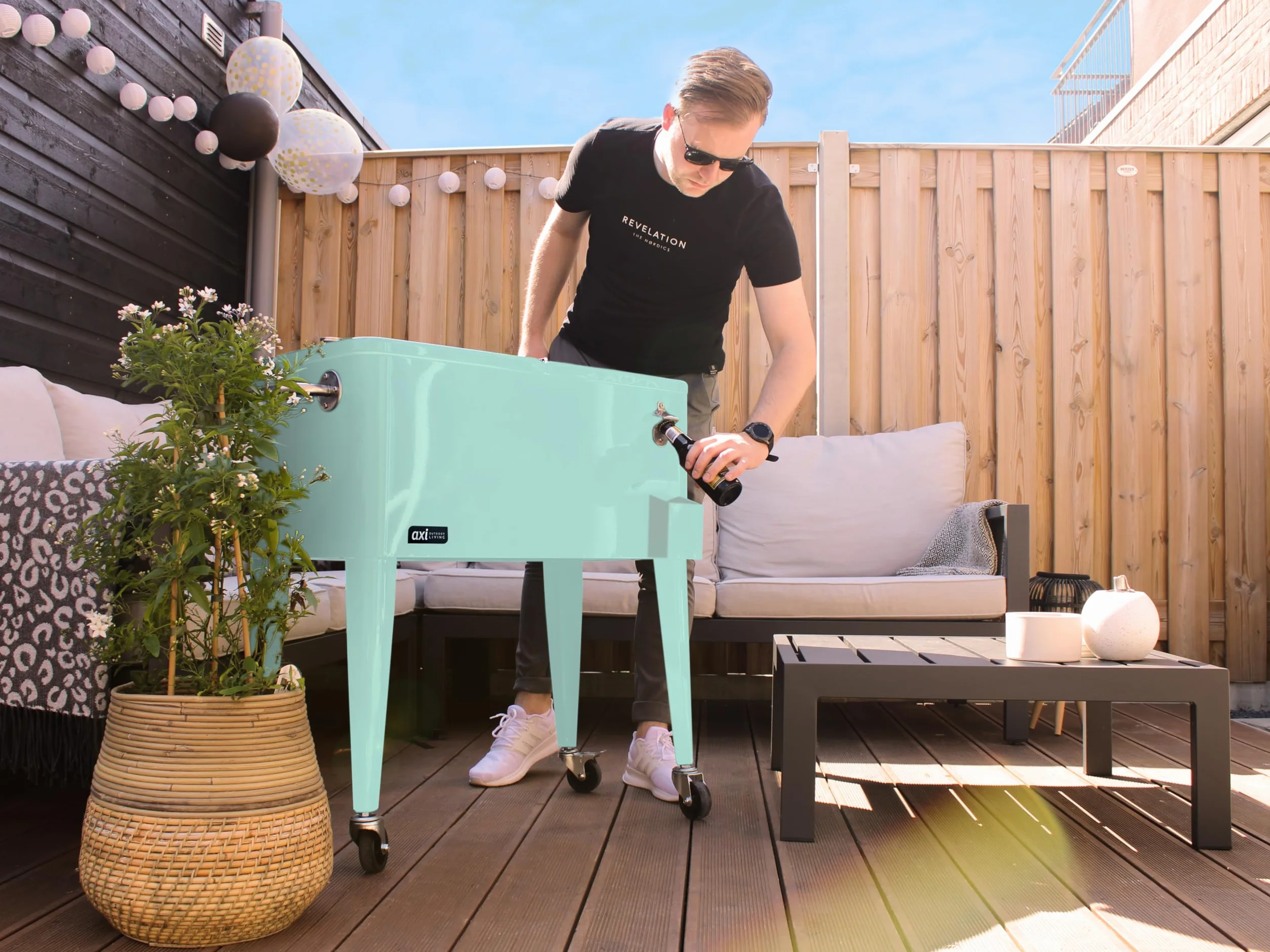 AXI Retro Cooler Mint | Nevera portatil para Exterior/Jardin | Nevera 76 litros.