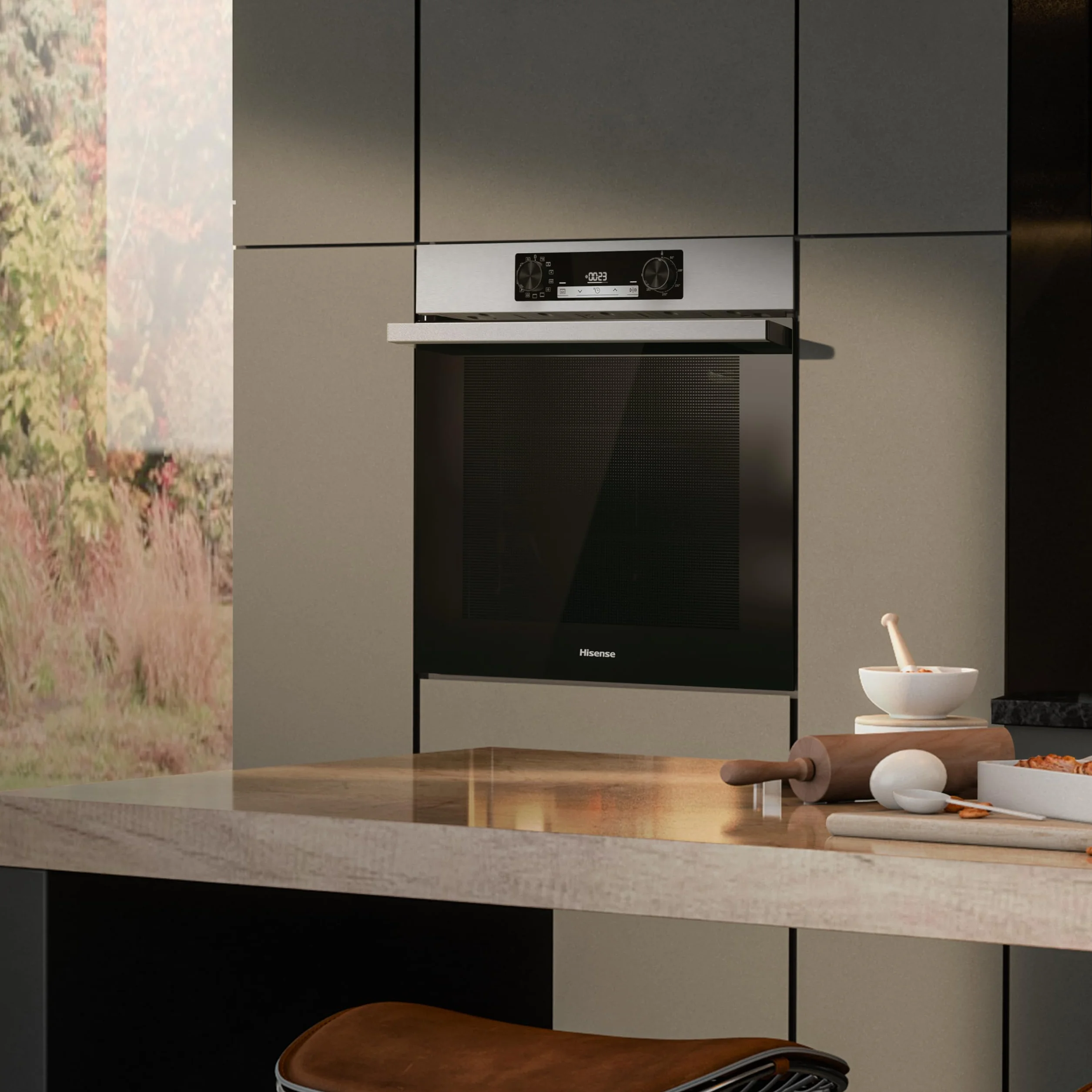 Hisense Horno Multifunción Empotrable 77L Pirolítico Guía Telescópica Air Fry