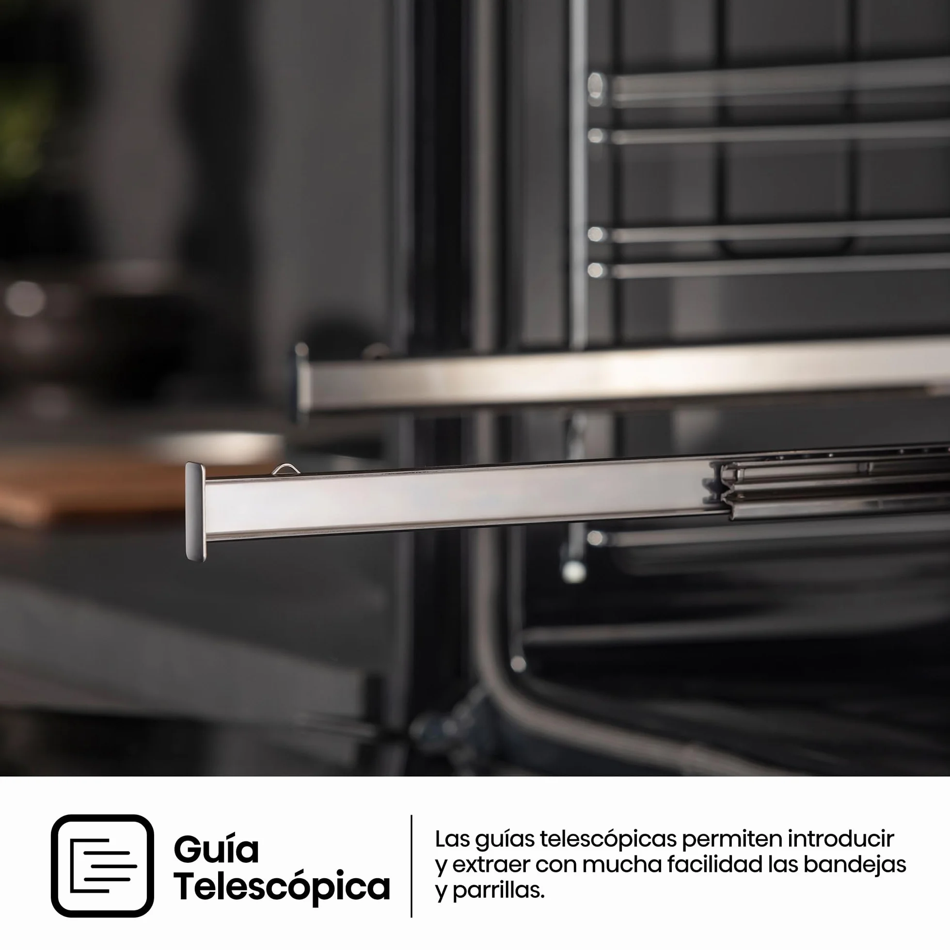 Hisense BI64216EPX - Horno Multifunción Pirolítico, Clase A++, 78L, Fondo 57cm, Guía Telescópica, Calentamiento Rápido, Apertura Y Cierre Suave de Puerta, Air Fry, Modo Pizza, Modo Congelados, Inox