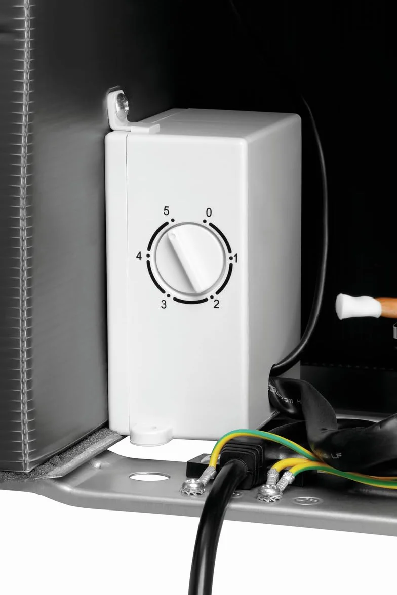 Mini Bar con puerta de cristal - 46 L