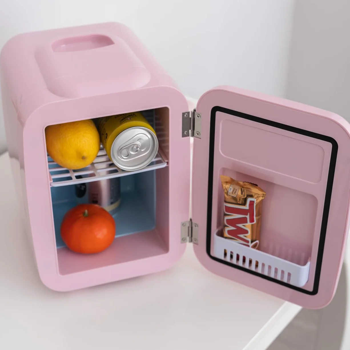 Flamingueo Nevera Pequeña - Mini Nevera 4L, Nevera Cosmeticos, 12V/220V, Mini Neveras Para Habitacion, Nevera Skincare